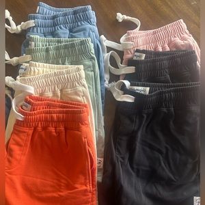 7 pairs of Maamgic shorts Adult small